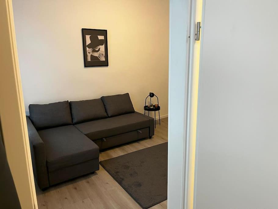 City Apartment On The Rhine, Кёльн Экстерьер фото